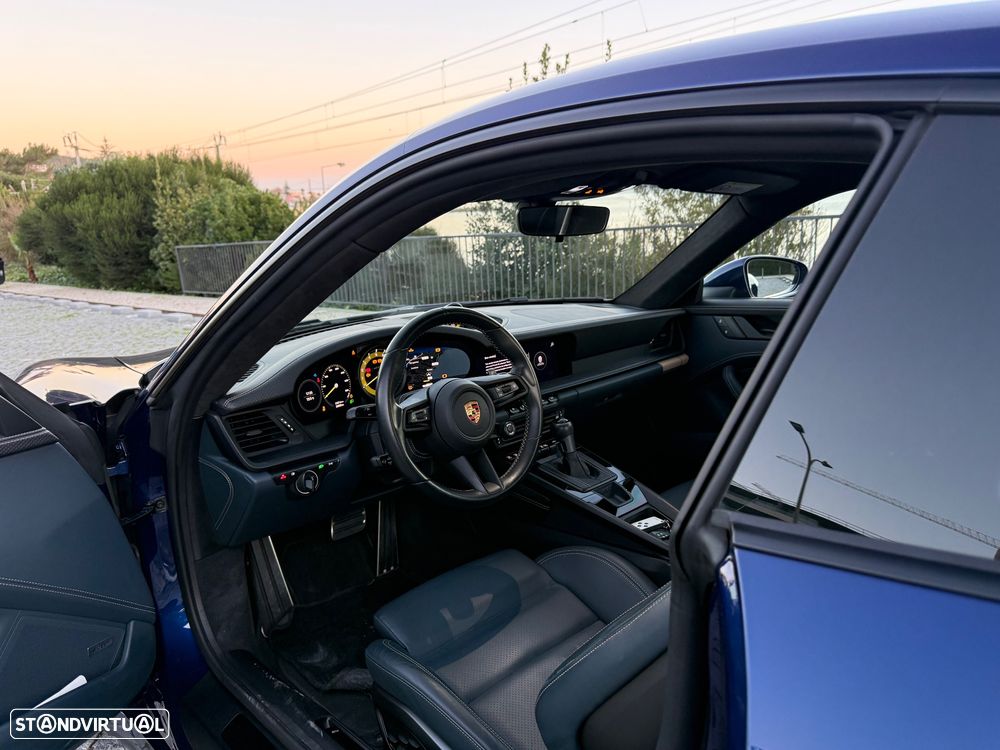 Porsche 911 (992) GT3 Touring Package PDK - 8