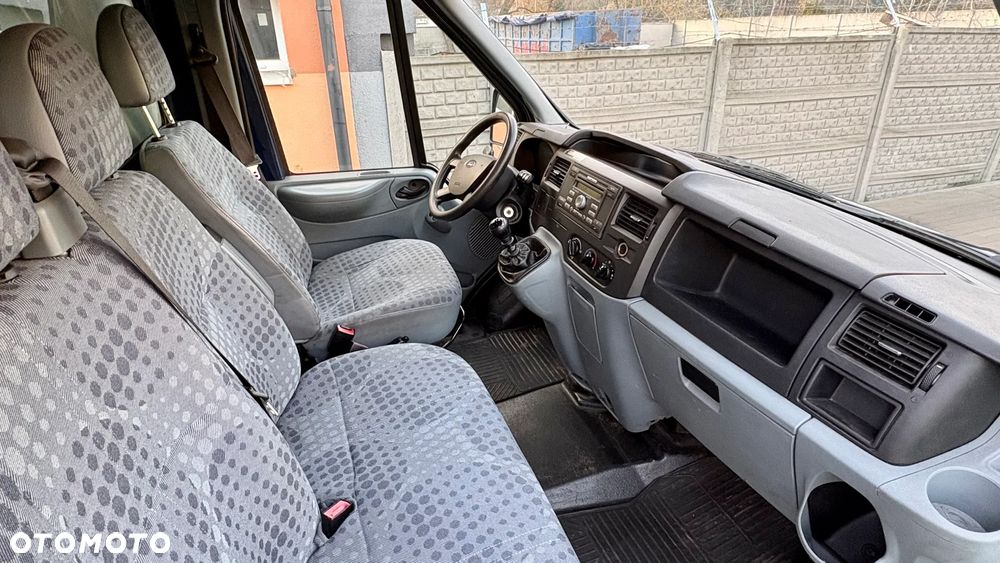 Ford Transit - 14