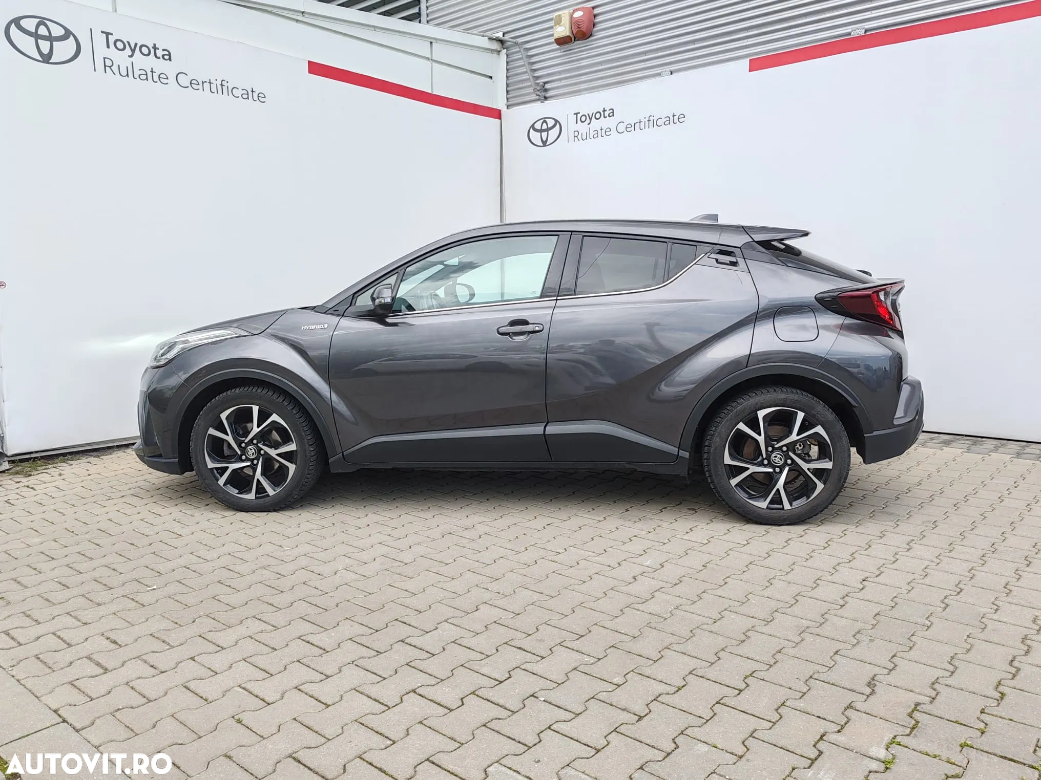 Toyota C-HR 2.0 HSD 184 CP 4x2 CVT Style - 3