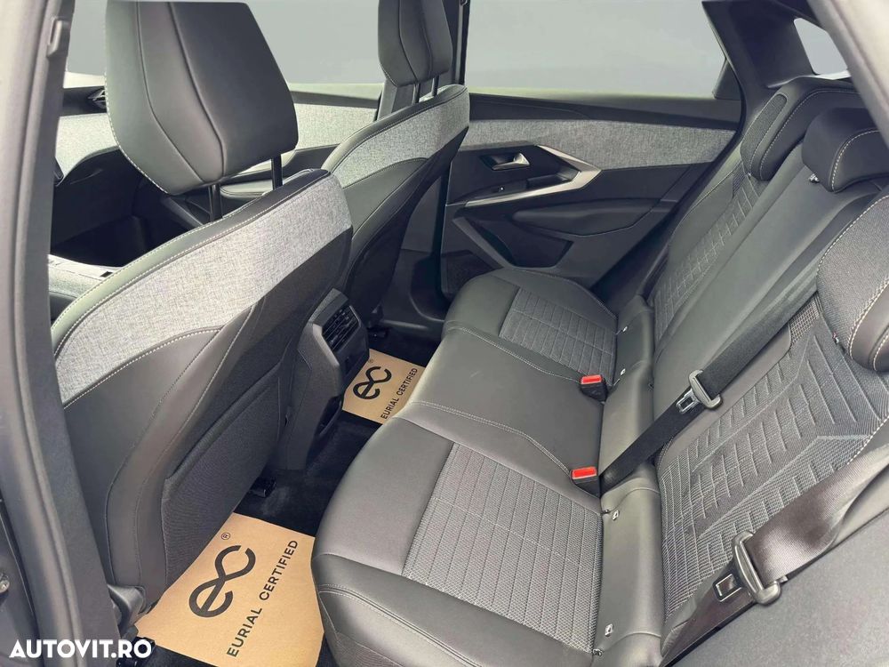 Peugeot 3008 1.2 Hybrid 145 e-DCS6 Allure - 14