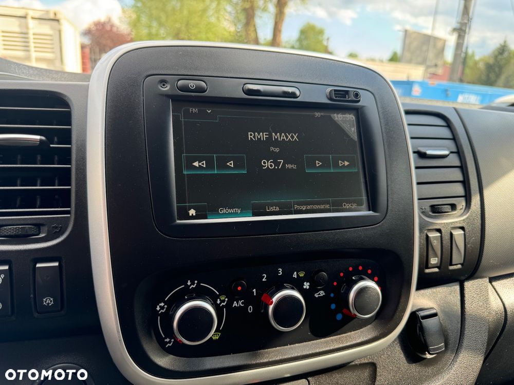 Renault Trafic - 29