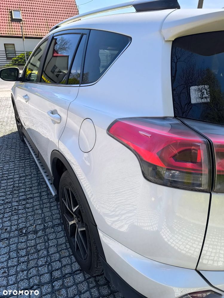 Toyota RAV4 2.0 Prestige MS - 25
