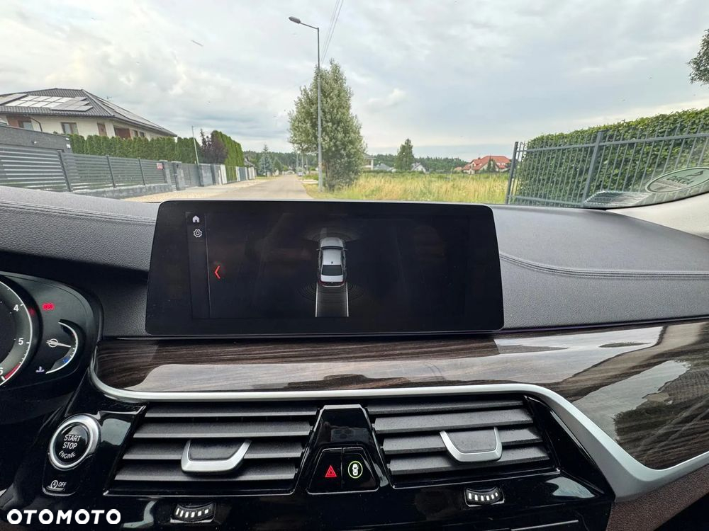 BMW Seria 5 520d Luxury Line - 35