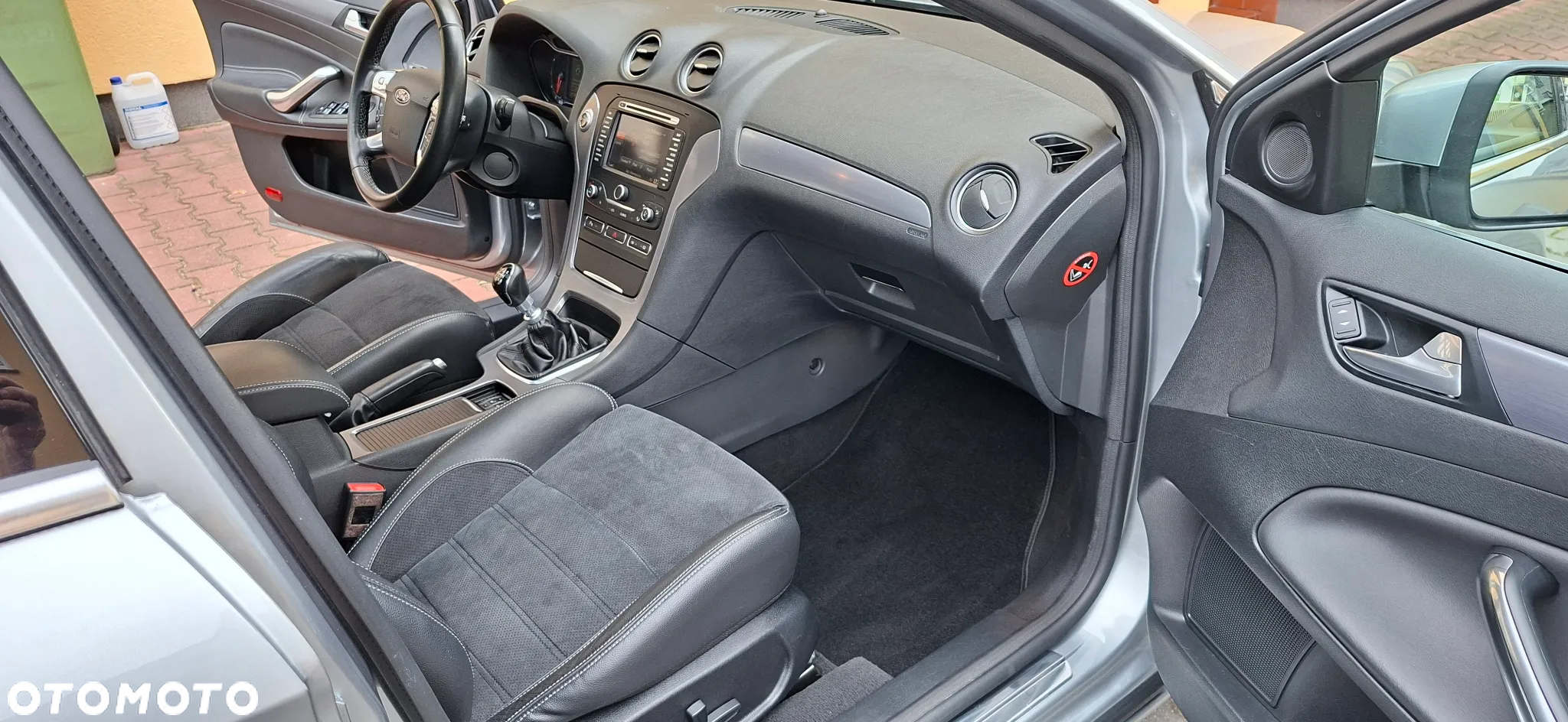 Ford Mondeo 2.0 TDCi Titanium - 14