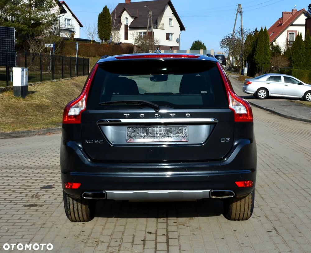 Volvo XC 60 D3 Momentum - 12