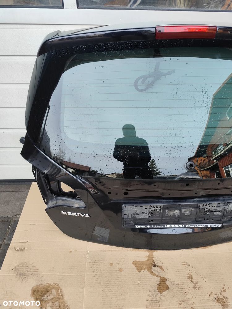 Klapa Tył Opel Meriva B Kod Lakieru Z20R - 2