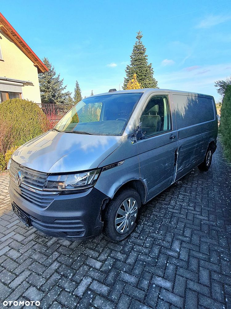 Volkswagen Transporter - 1