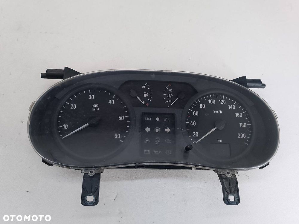 LICZNIK OPEL VIVARO I 8200252450-A 1.9 DTI - 1