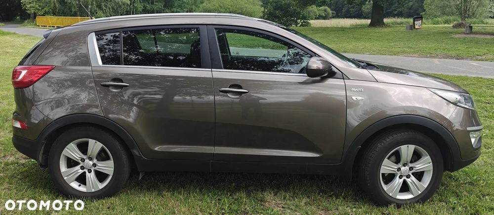 Kia Sportage 2.0 L - 4