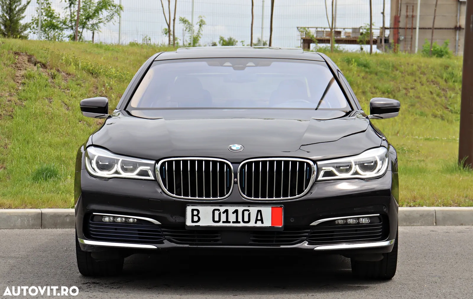 BMW Seria 7 740e iPerformance - 4
