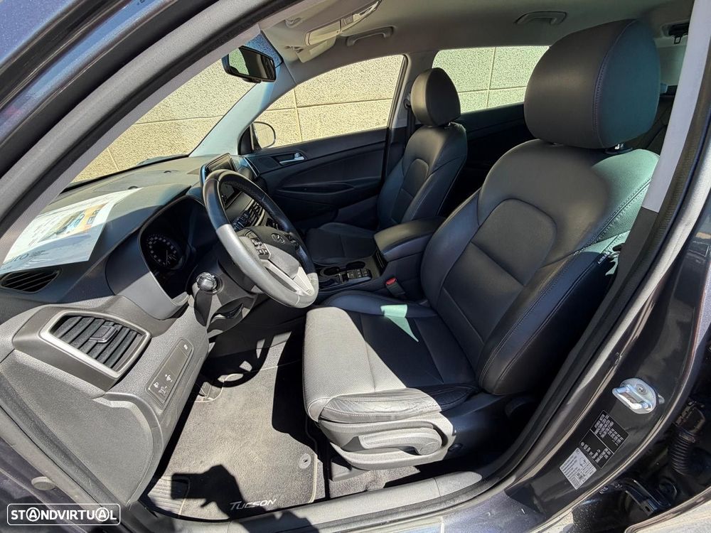 Hyundai Tucson - 10