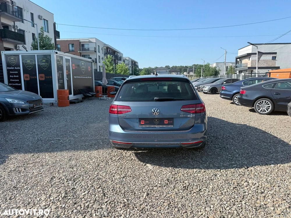 Volkswagen Passat - 22