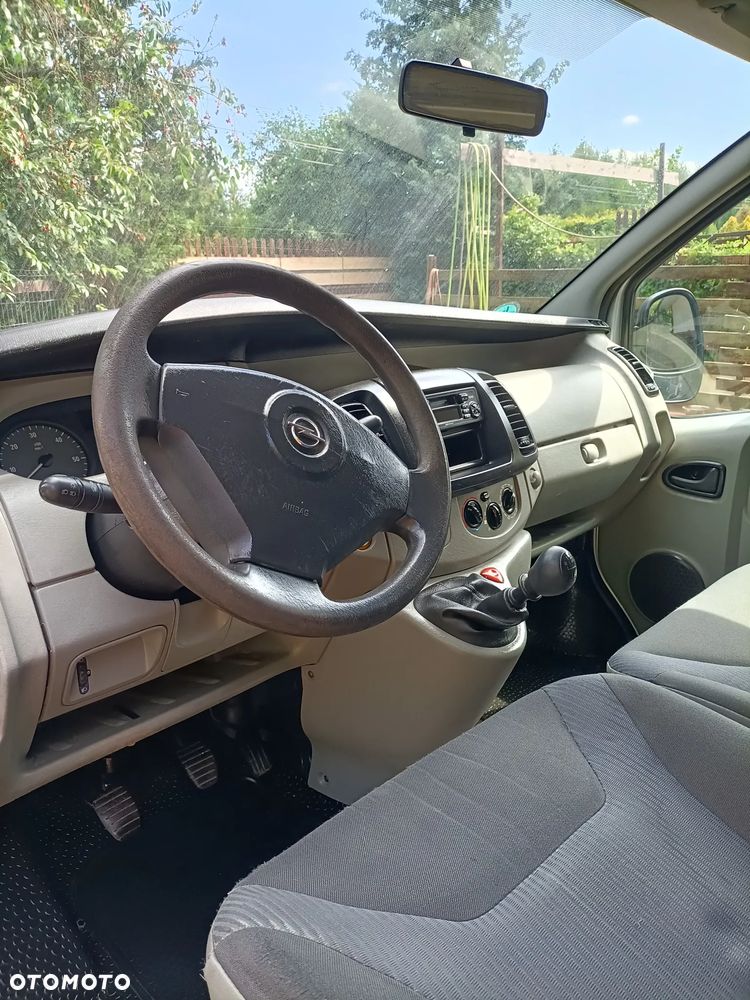 Opel Vivaro - 7
