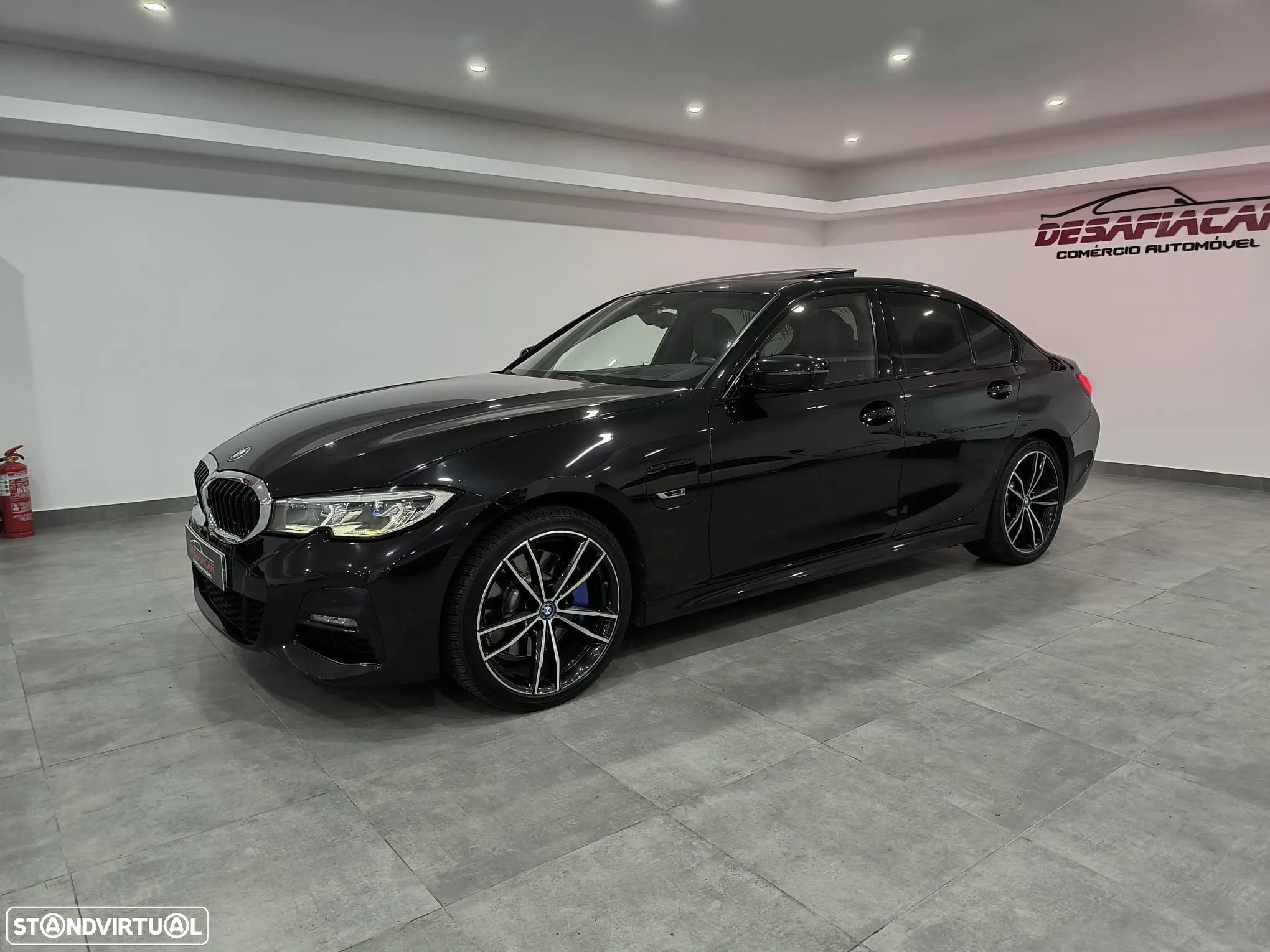 BMW 330 e Pack Desportivo M Auto - 8