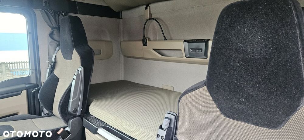 MAN TGX 18.470 XXL / LOW DECK / SPROWADZONY / BARDZO ZADBANY - 13