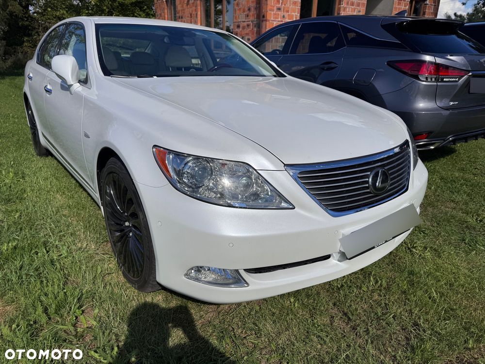Lexus LS 460 Elite - 6