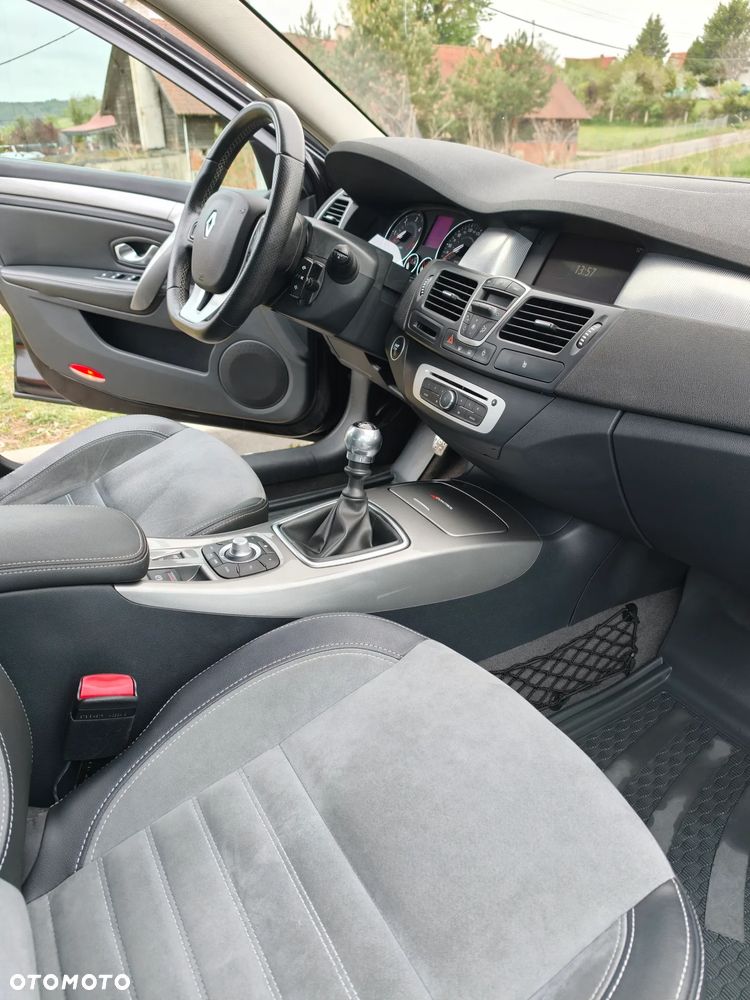 Renault Laguna - 11
