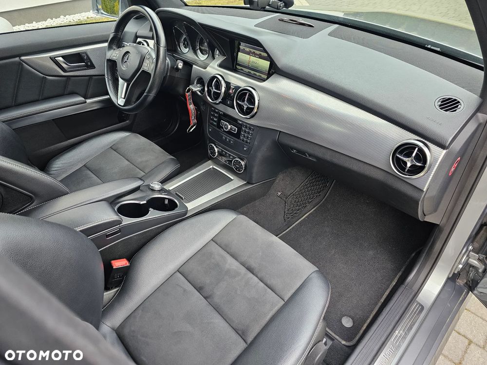 Mercedes-Benz GLK - 34