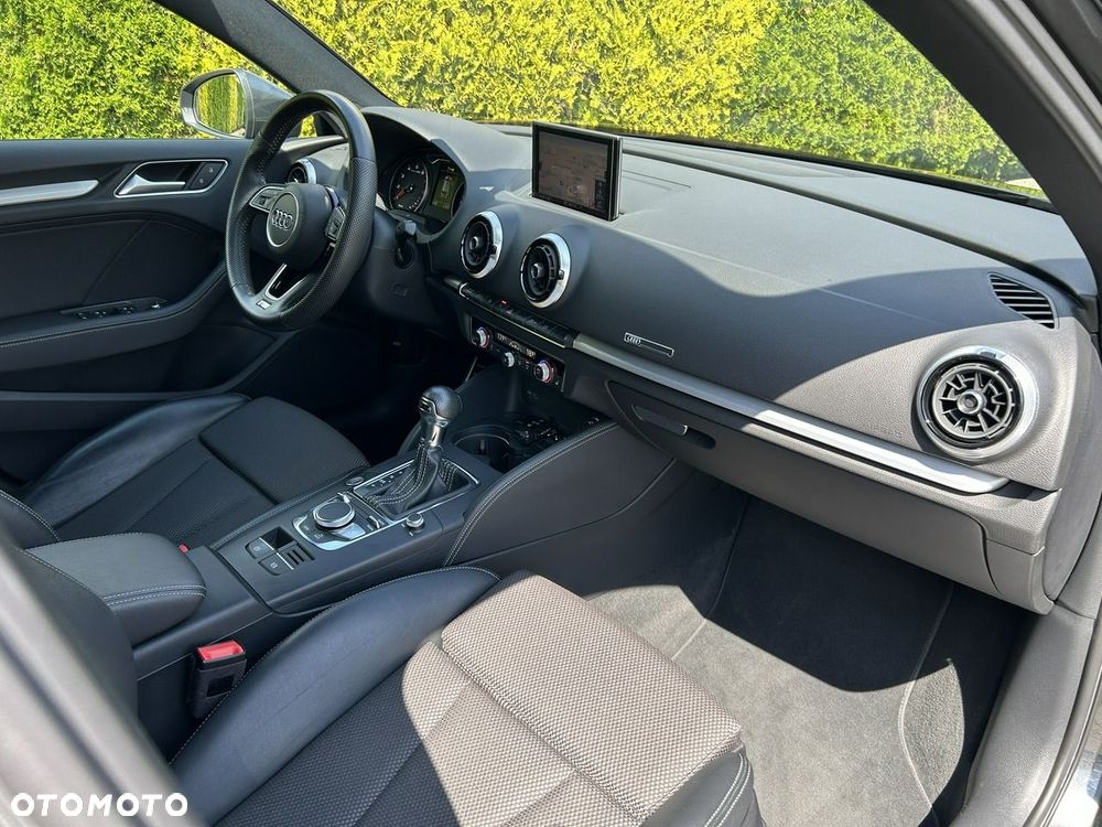 Audi A3 Sportback 35 TFSI S tronic S line - 16