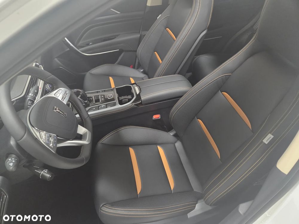 Bestune T77 1.5T Business DCT - 16