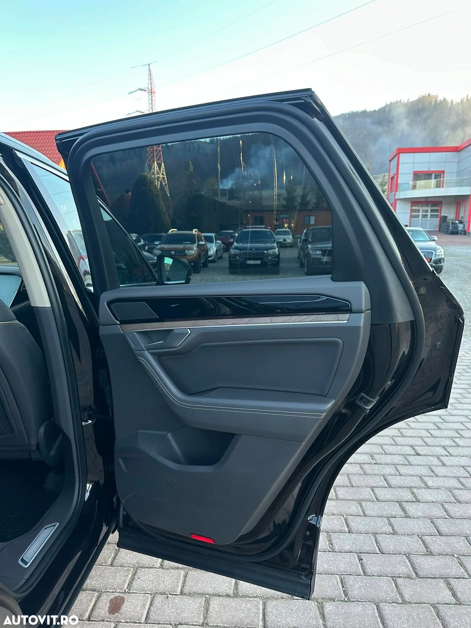 Volkswagen Touareg 3.0 V6 TDI 4Motion DPF Automatik Atmosphere - 33