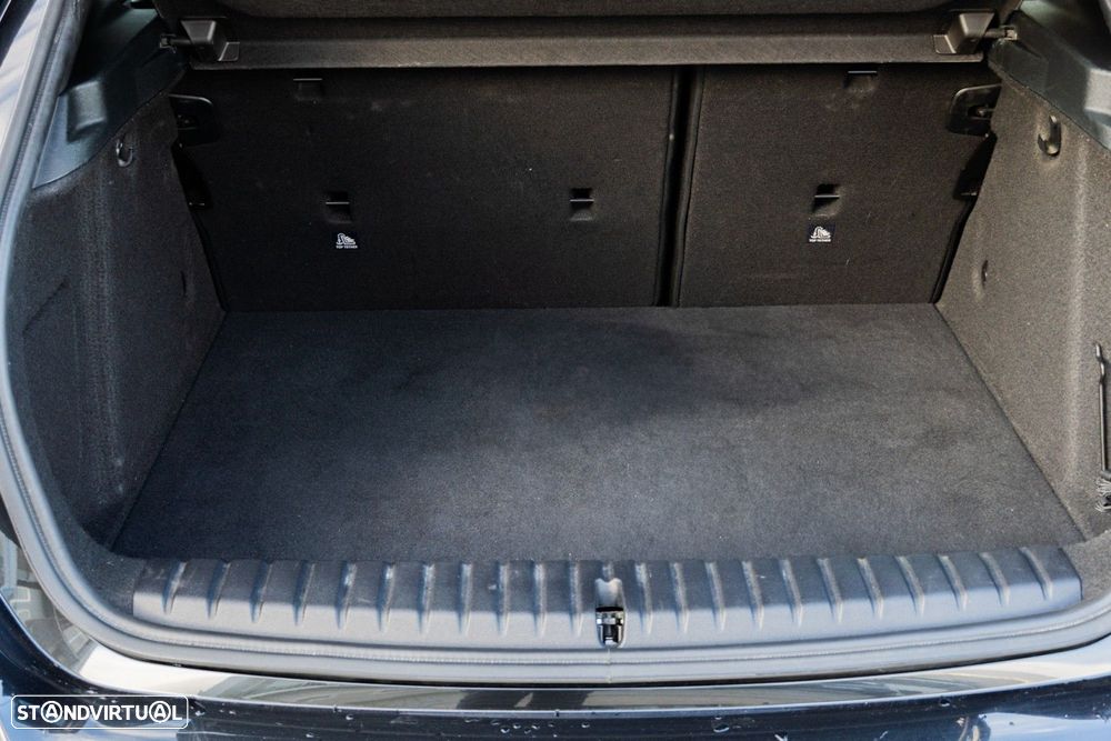 BMW 116 d Pack Desportivo M Auto - 45