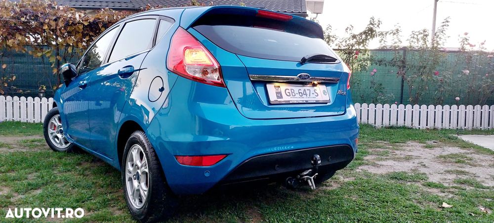 Ford Fiesta 1.5 TDCi Titanium - 6