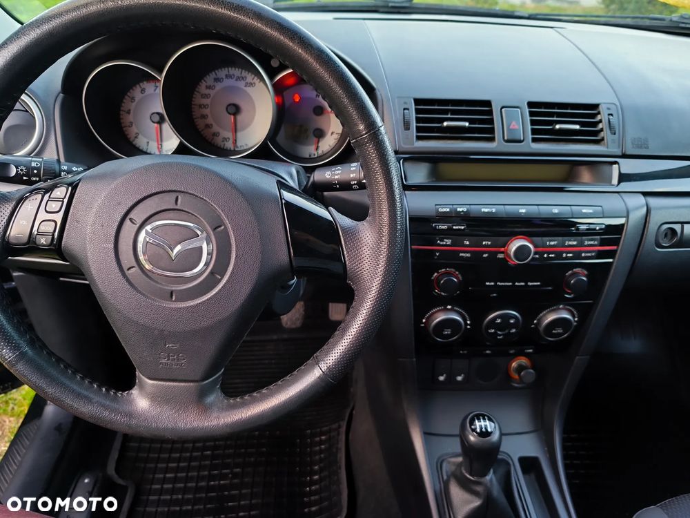 Mazda 3 - 10