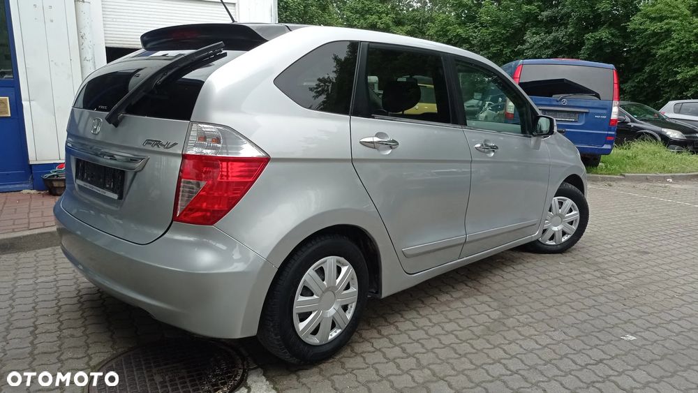 Honda FR-V 1.7 Comfort - 23