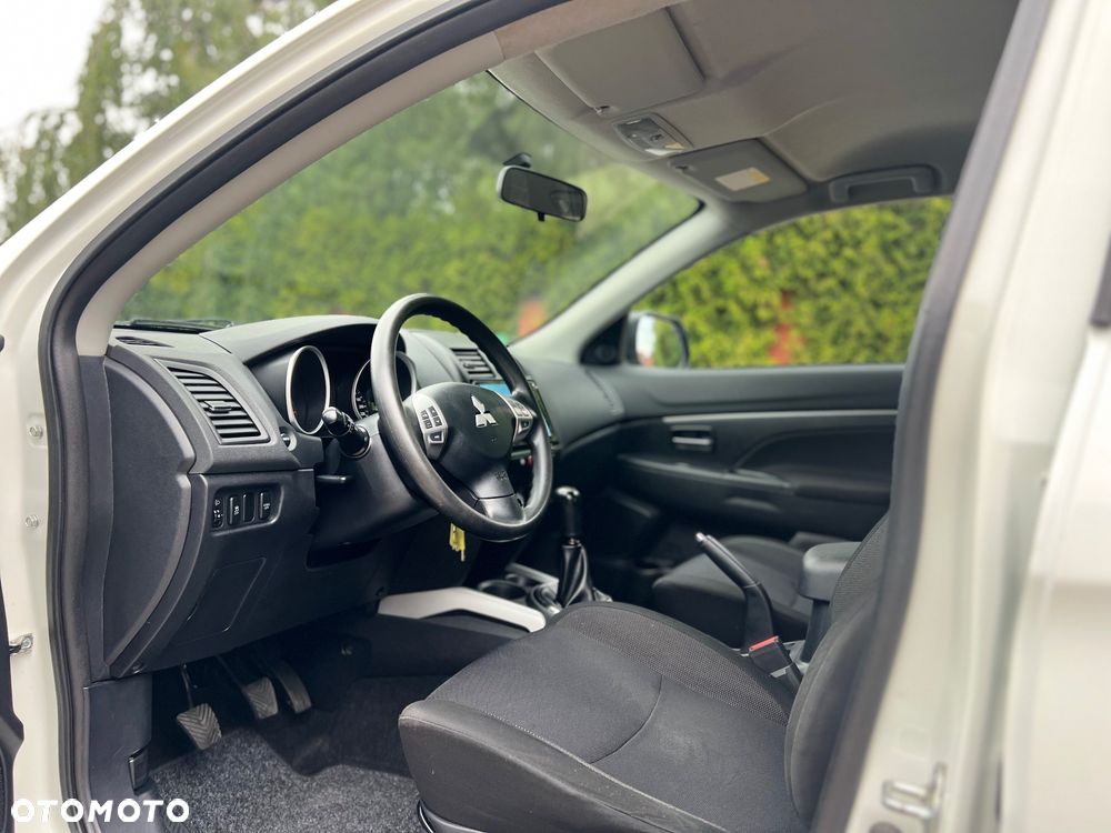 Mitsubishi ASX 1.6 2WD Comfort Edition - 32