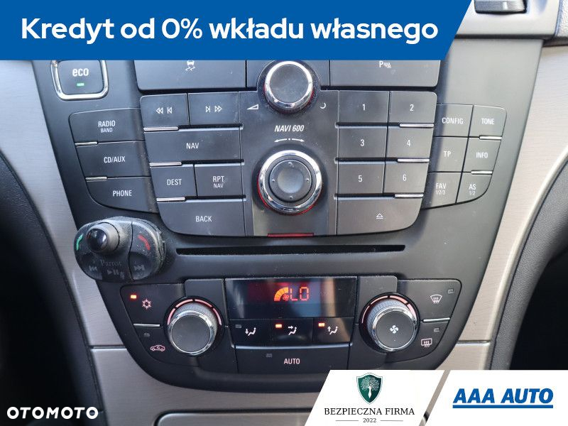 Opel Insignia - 13