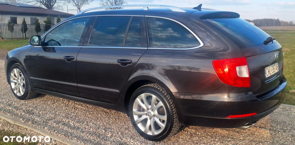 Skoda Superb 2.0 TDI Exclusive - 5