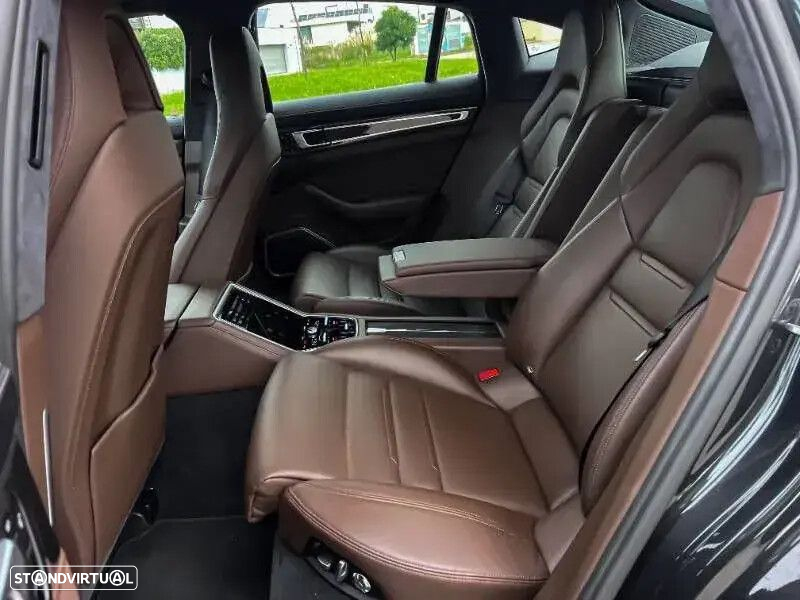 Porsche Panamera - 14