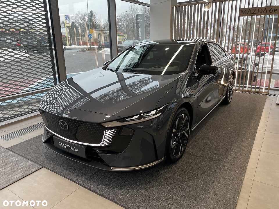 Mazda 6e - 6