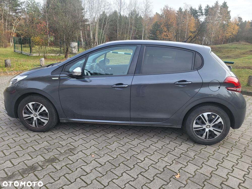 Peugeot 208 PureTech 82 Urban Move - 1