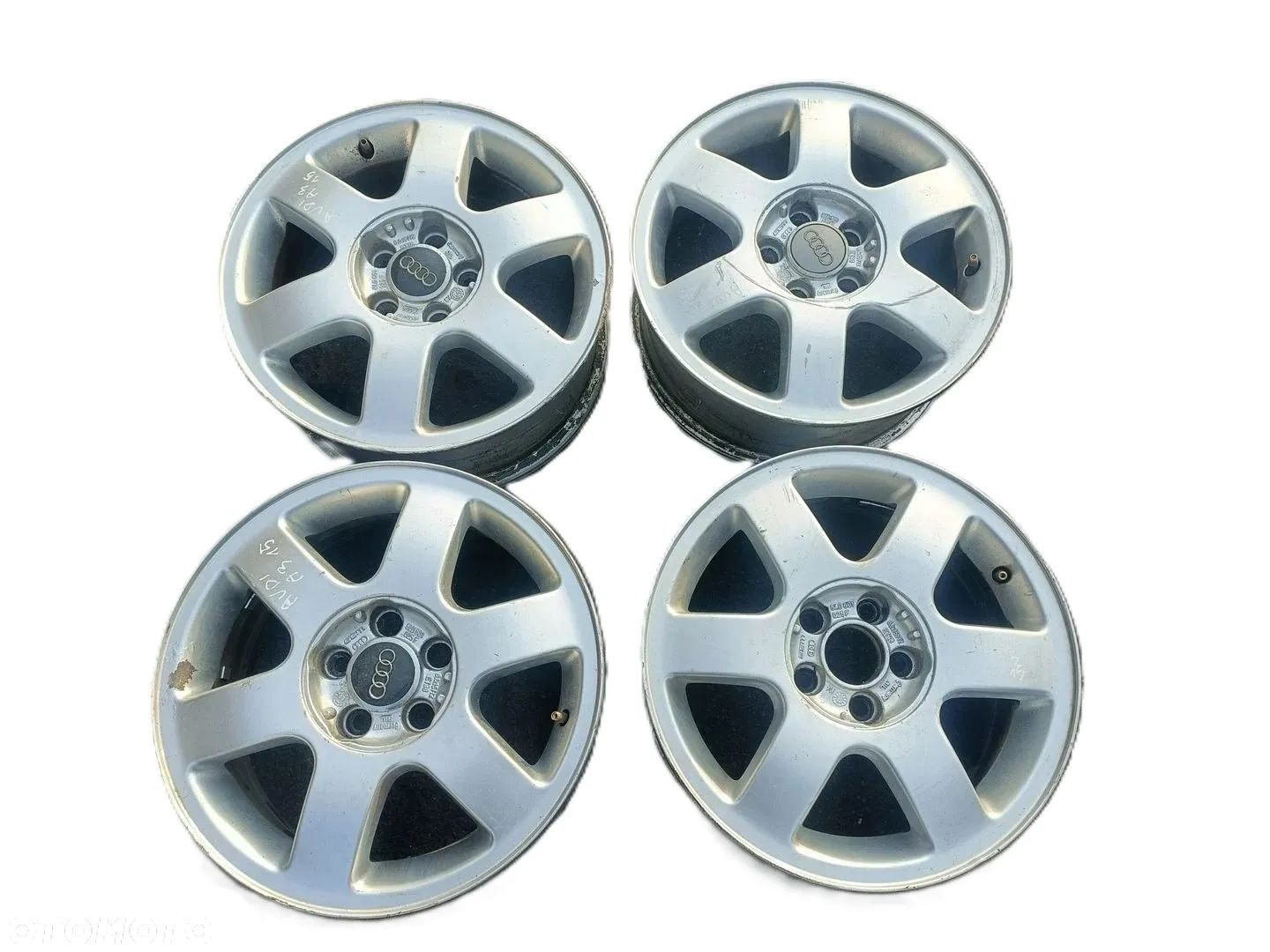 AUDI A3 alufelgi felgi 15 6Jx15H2 ET38 4 sztuki komplet * - 1