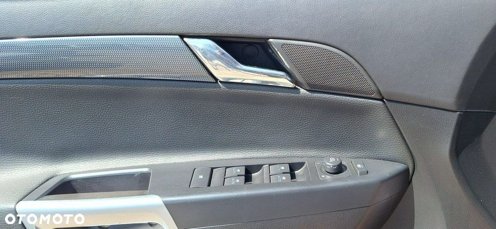 Opel Antara - 20