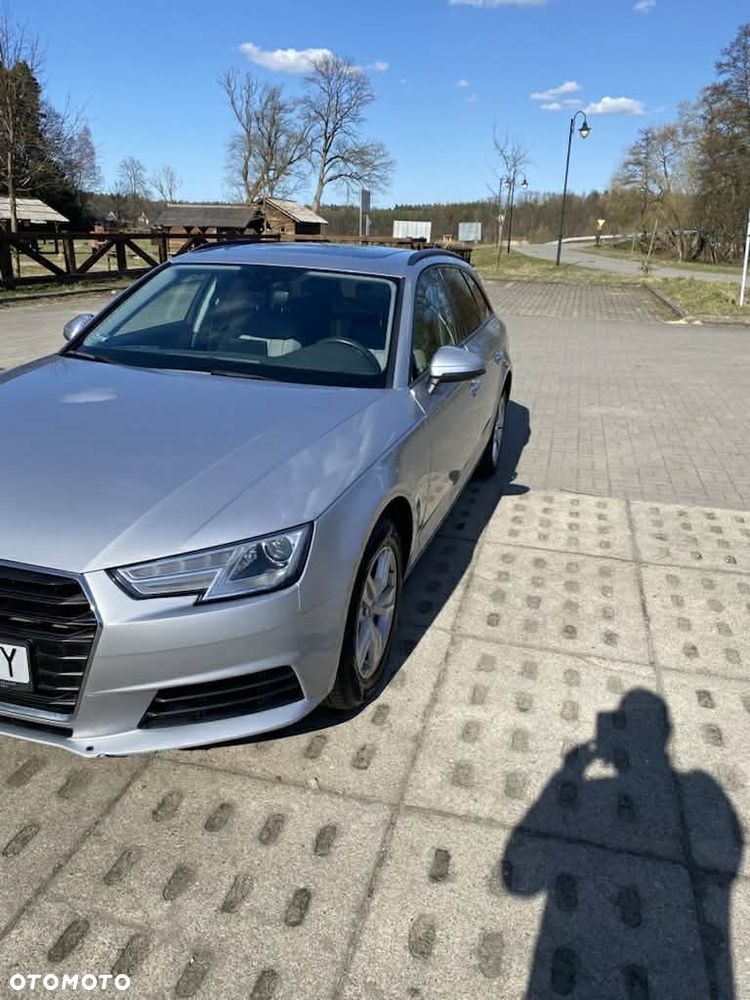 Audi A4 Avant 2.0 TDI - 4