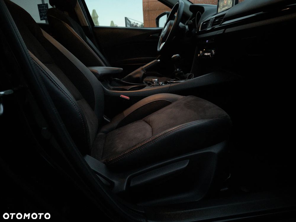 Mazda 3 SKYACTIV-G 120 NAKAMA - 14
