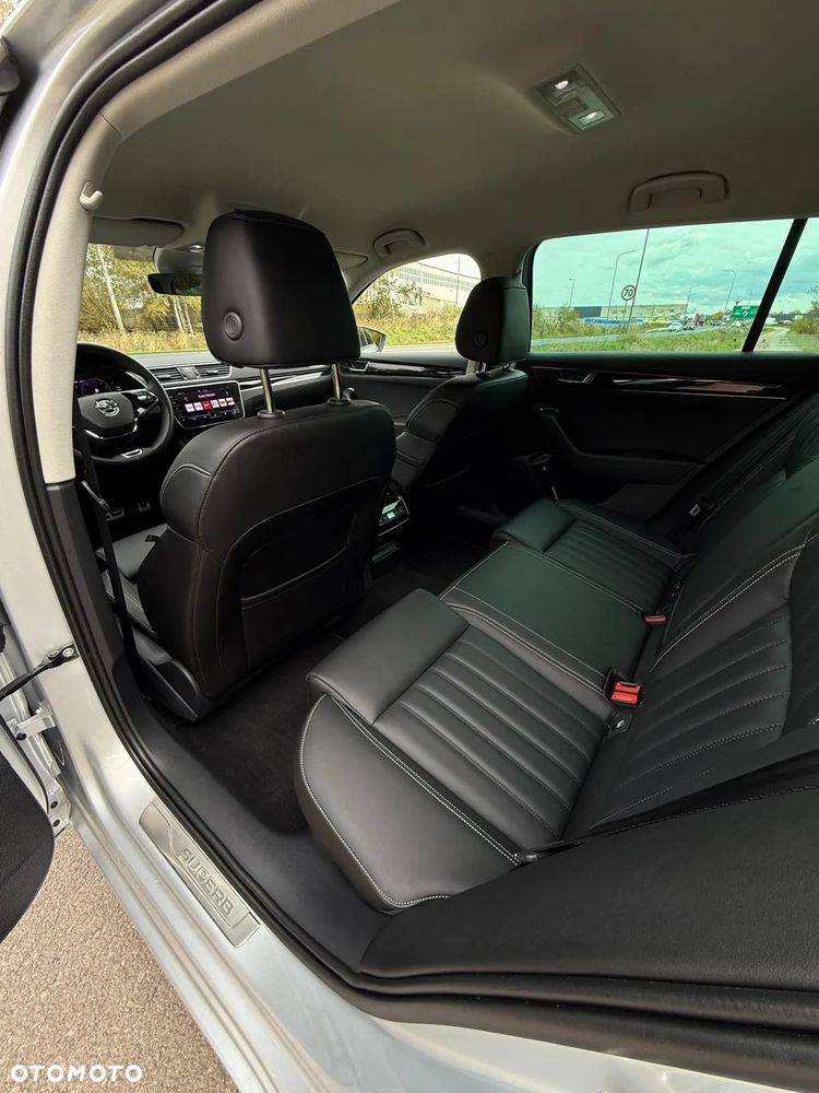 Skoda Superb 2.0 TDI SCR L&K DSG - 21