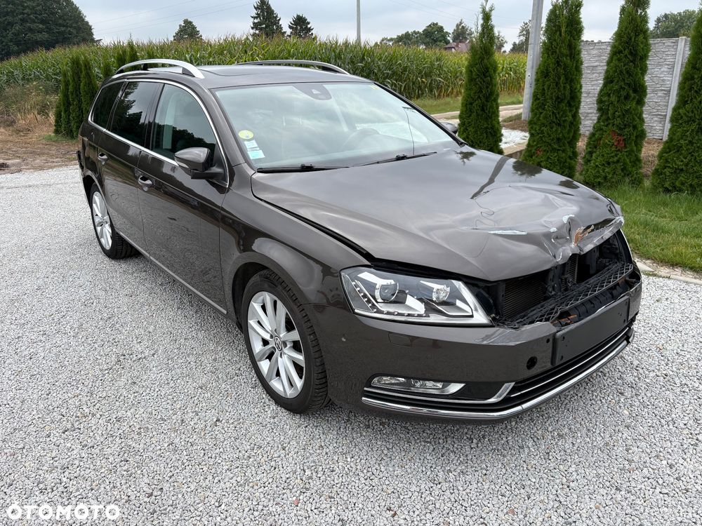 Volkswagen Passat Variant 2.0 TDI DSG BlueMotion Technology Exclusive - 10