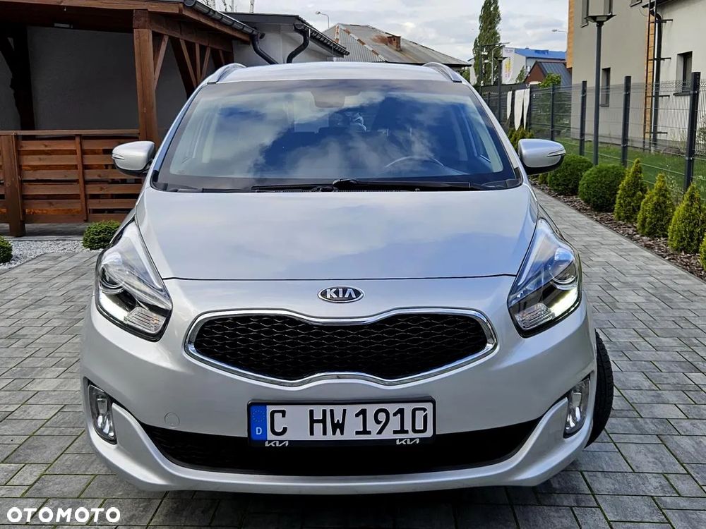 Kia Carens 1.6 CVVT Vision - 19