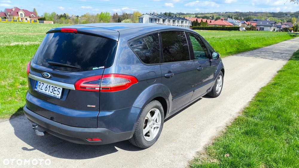 Ford S-Max 2.0 TDCi DPF Trend - 19