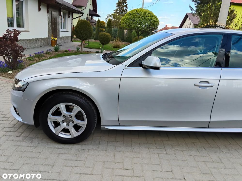 Audi A4 Limousine 2.0 TDI DPF - 22