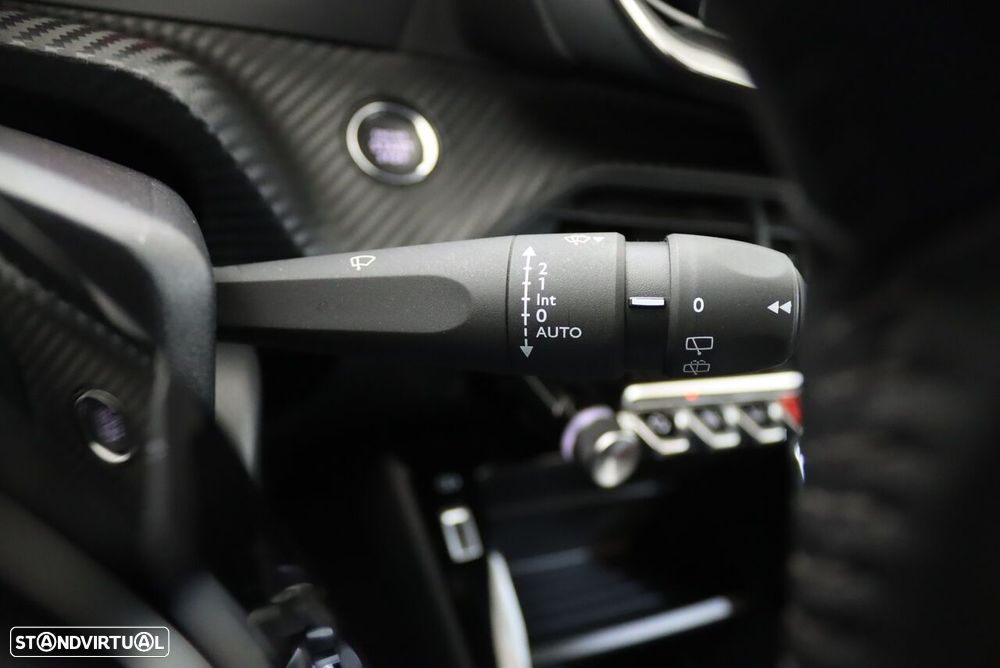 Peugeot e-2008 50 kWh Active Pack - 23