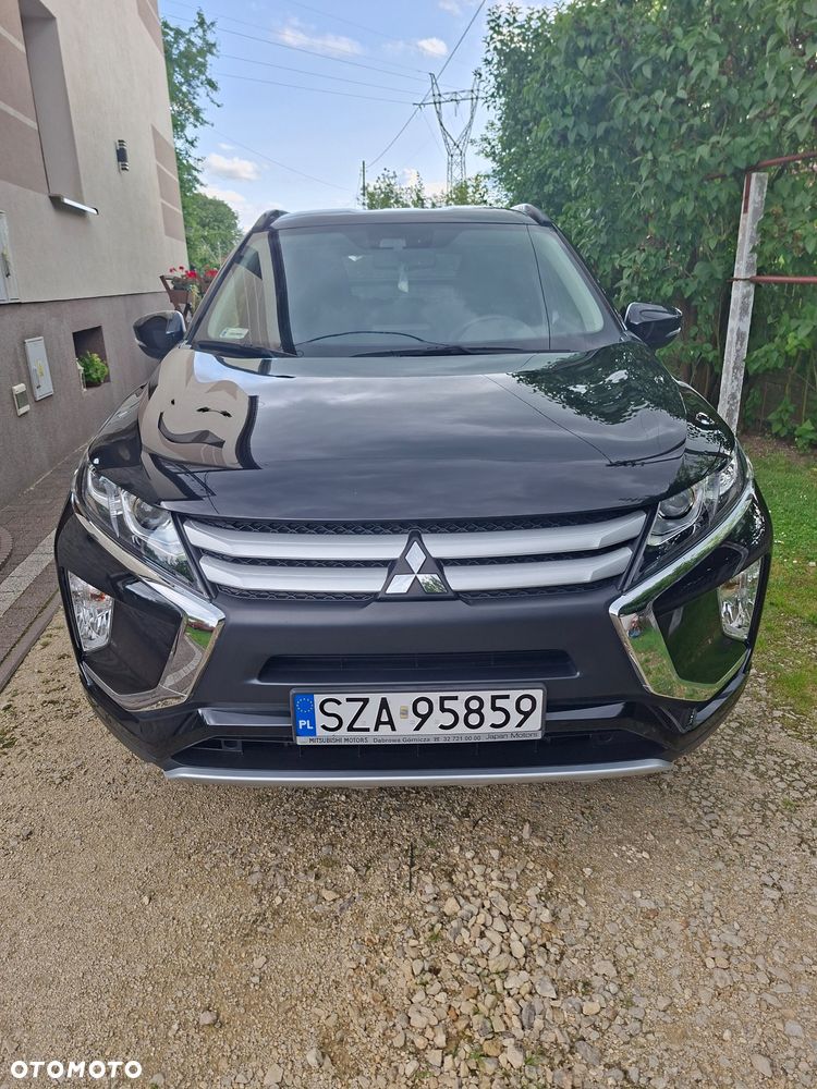 Mitsubishi Eclipse Cross 1.5 T Invite Plus - 2