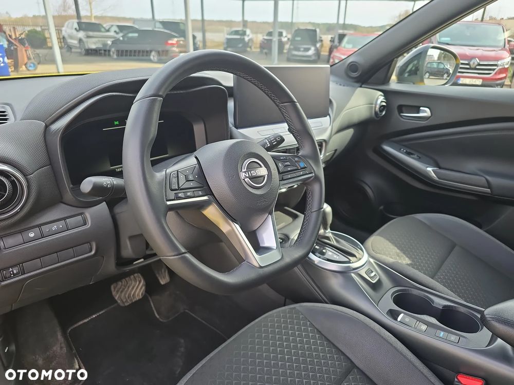 Nissan Juke 1.6 Hybrid N-Connecta AMT - 11