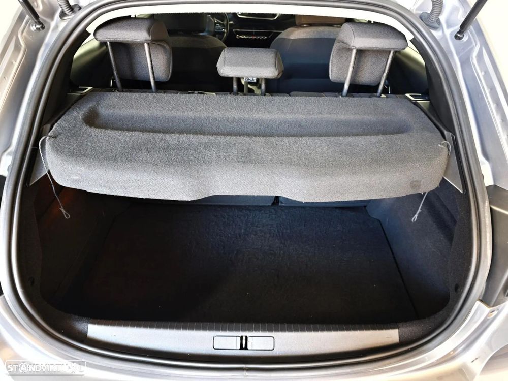 Peugeot 208 1.2 PureTech Active - 27