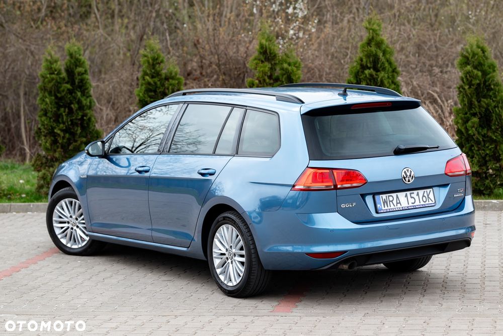 Volkswagen Golf 1.6 TDI DPF BlueMotion Technology DSG Comfortline - 9