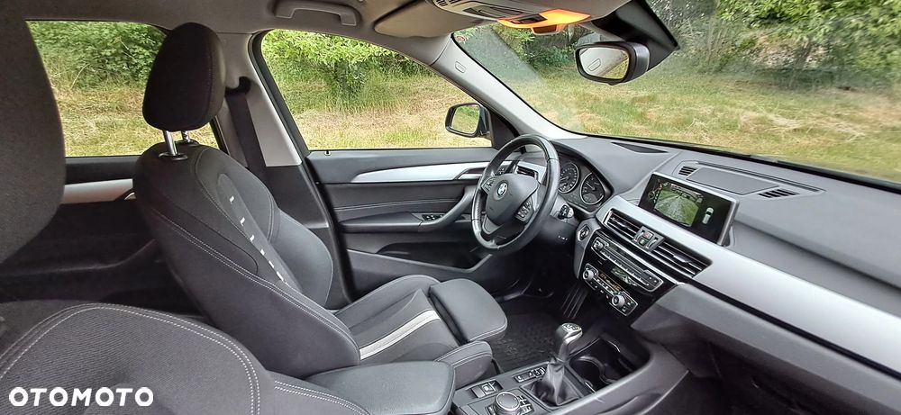BMW X1 xDrive20i Advantage sport - 10